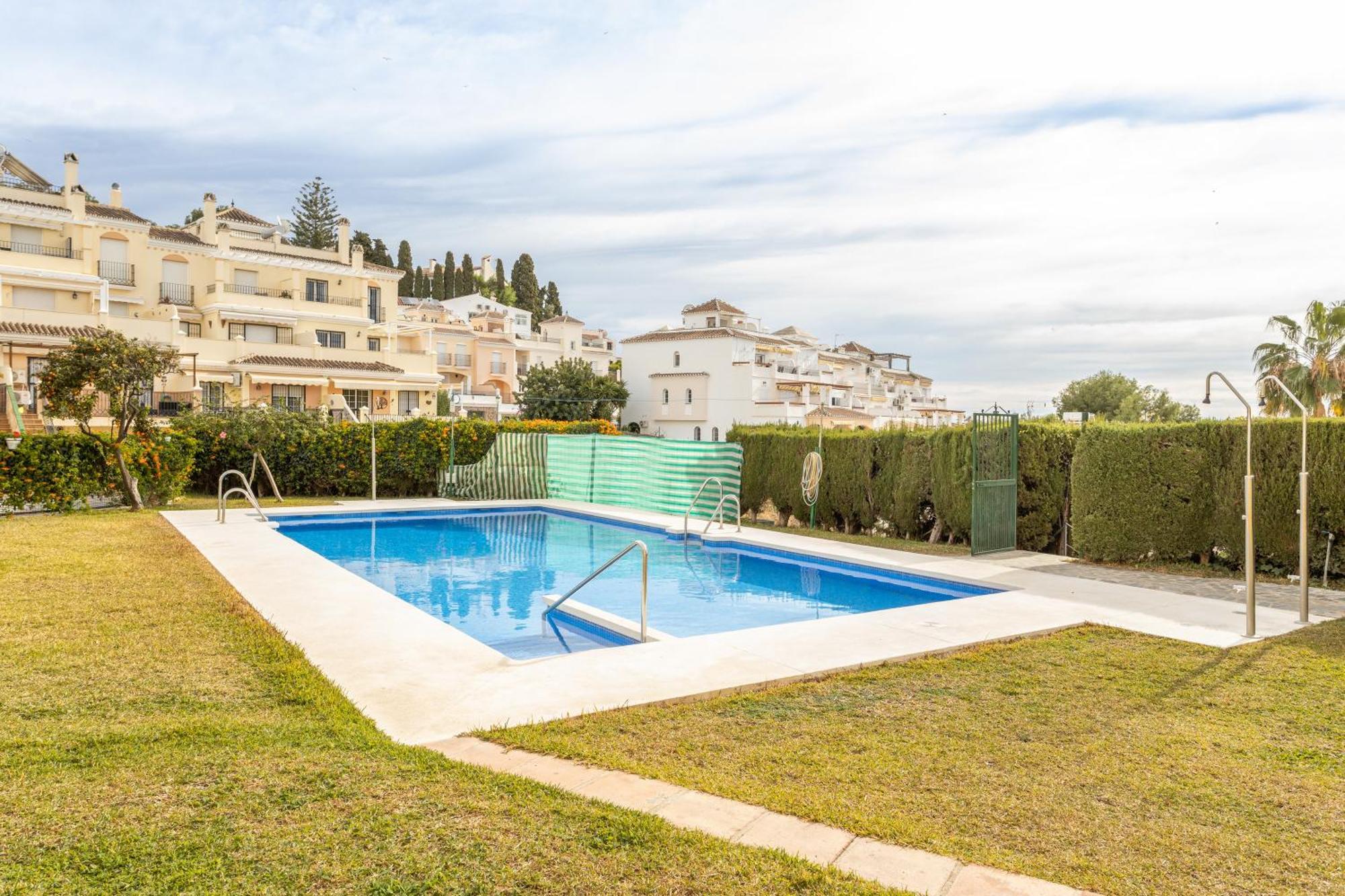 Bright And Spacious 2 Bed Apt Nerja Exteriér fotografie