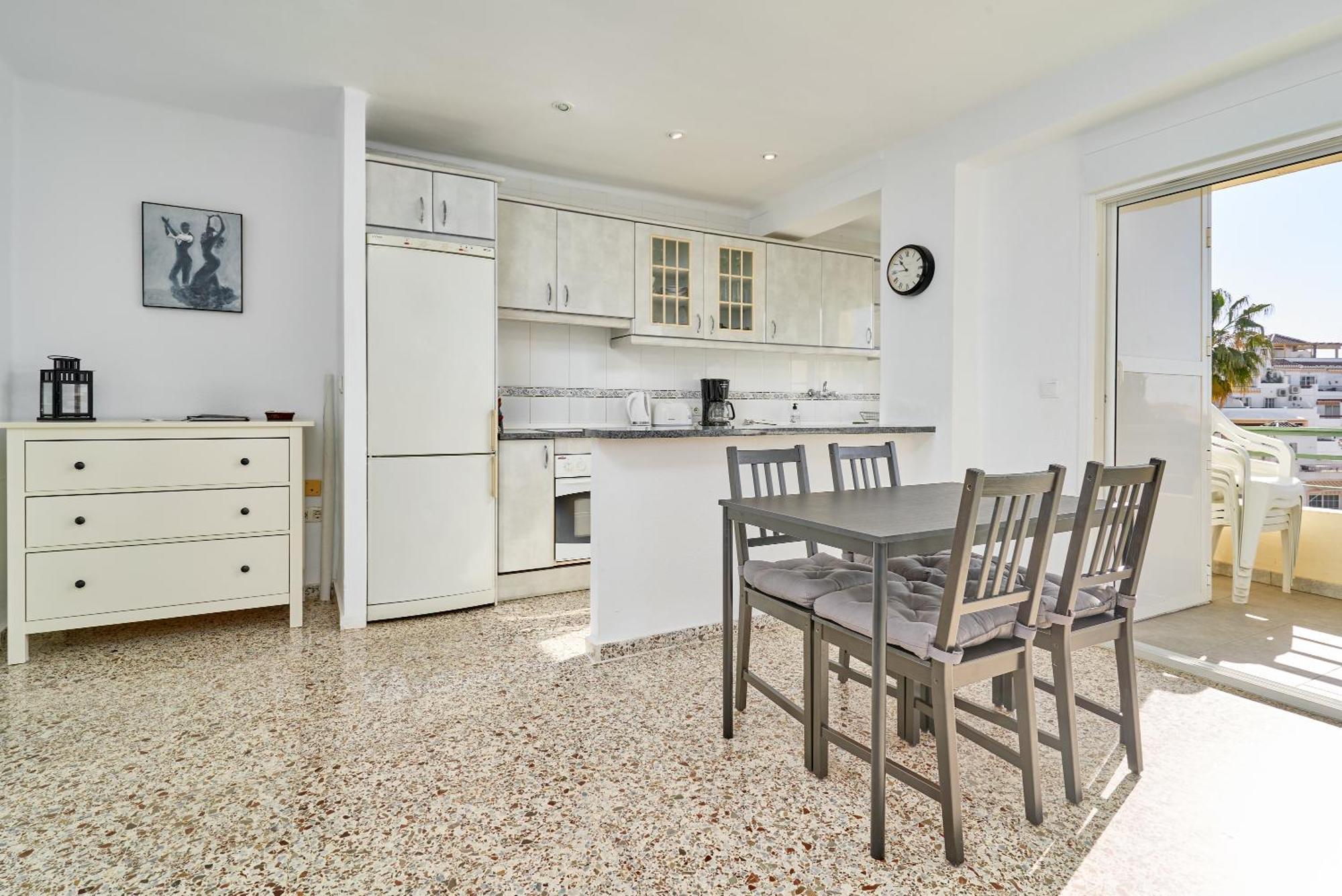 Bright And Spacious 2 Bed Apt Nerja Exteriér fotografie
