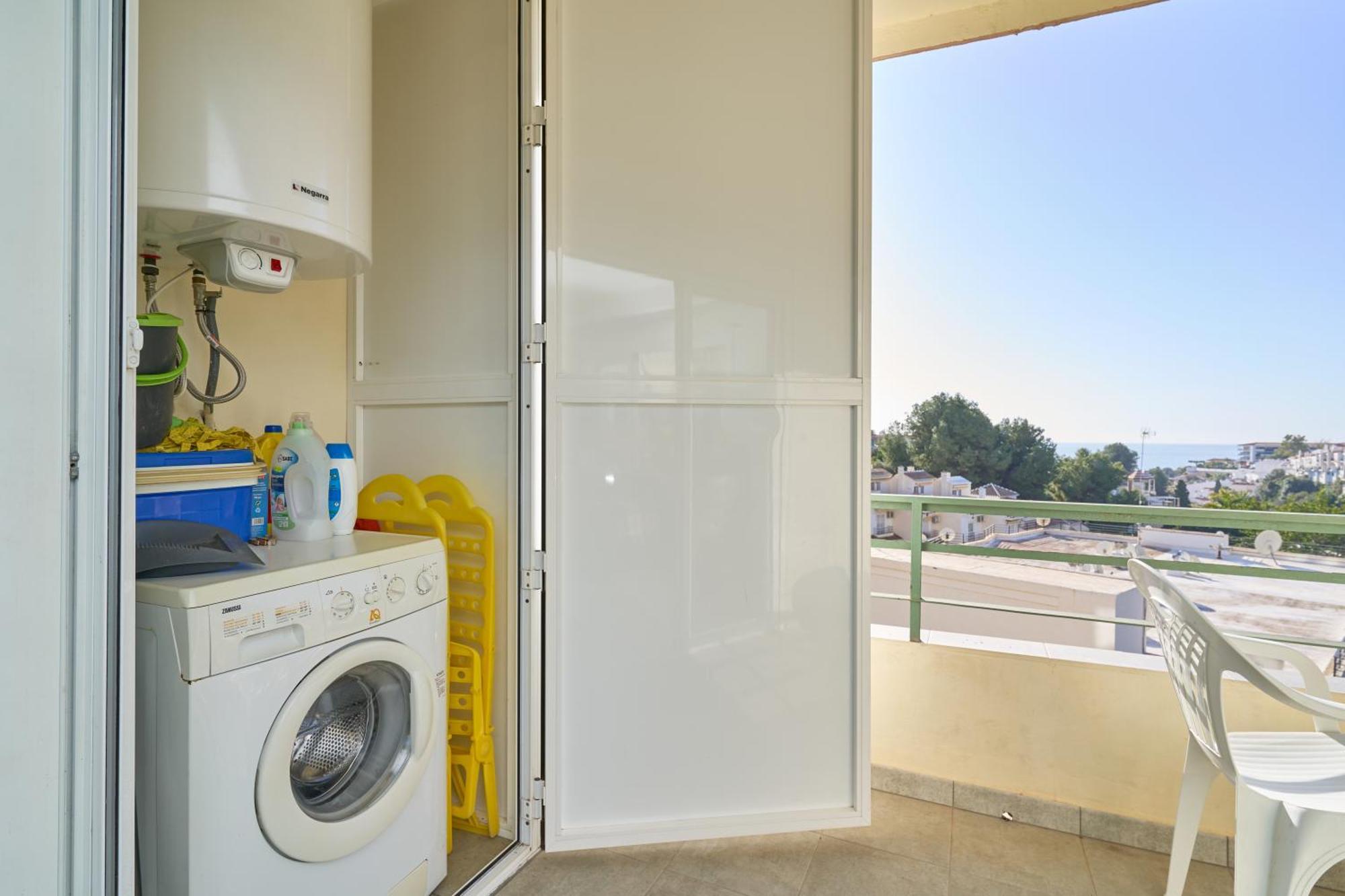 Bright And Spacious 2 Bed Apt Nerja Exteriér fotografie