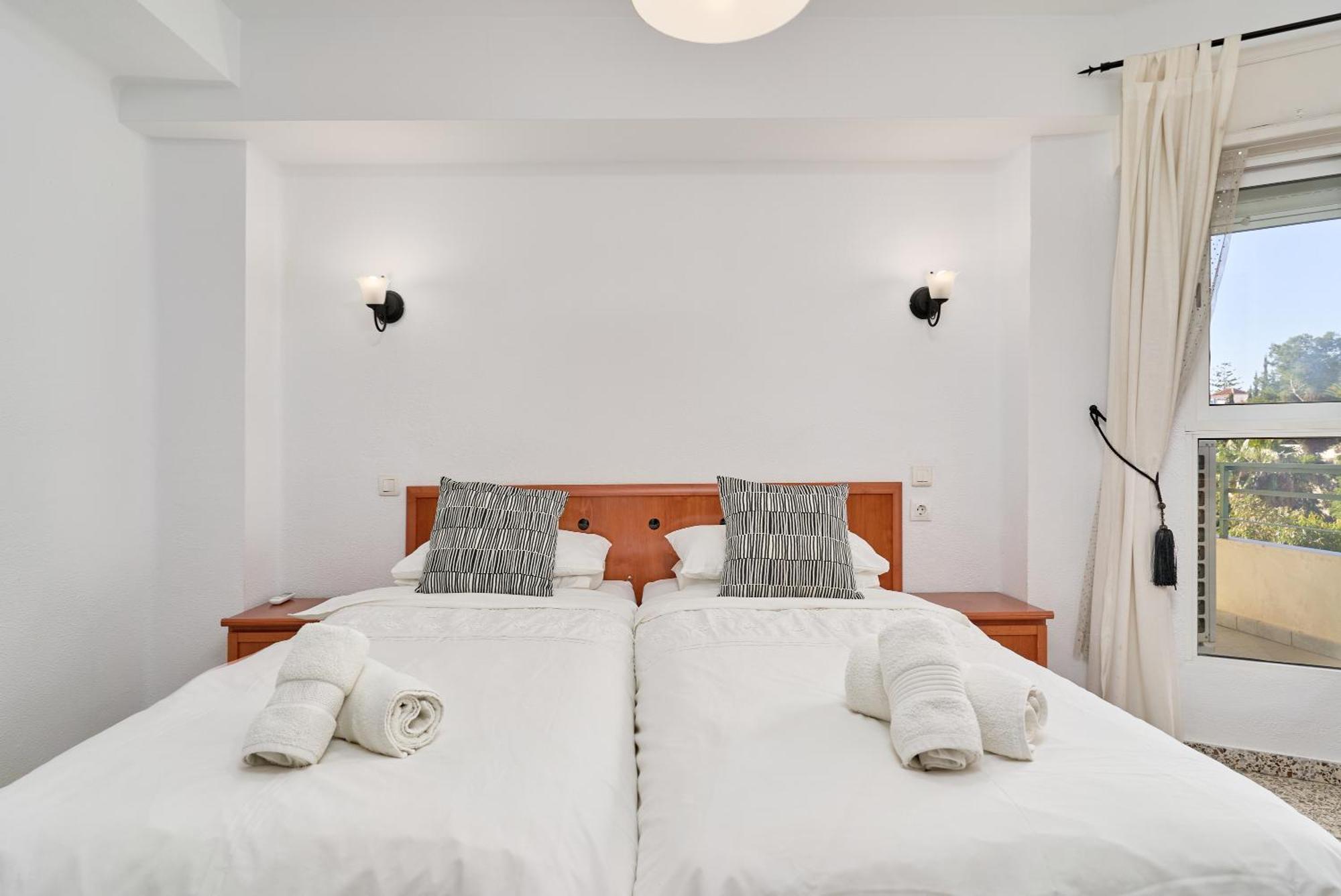 Bright And Spacious 2 Bed Apt Nerja Exteriér fotografie